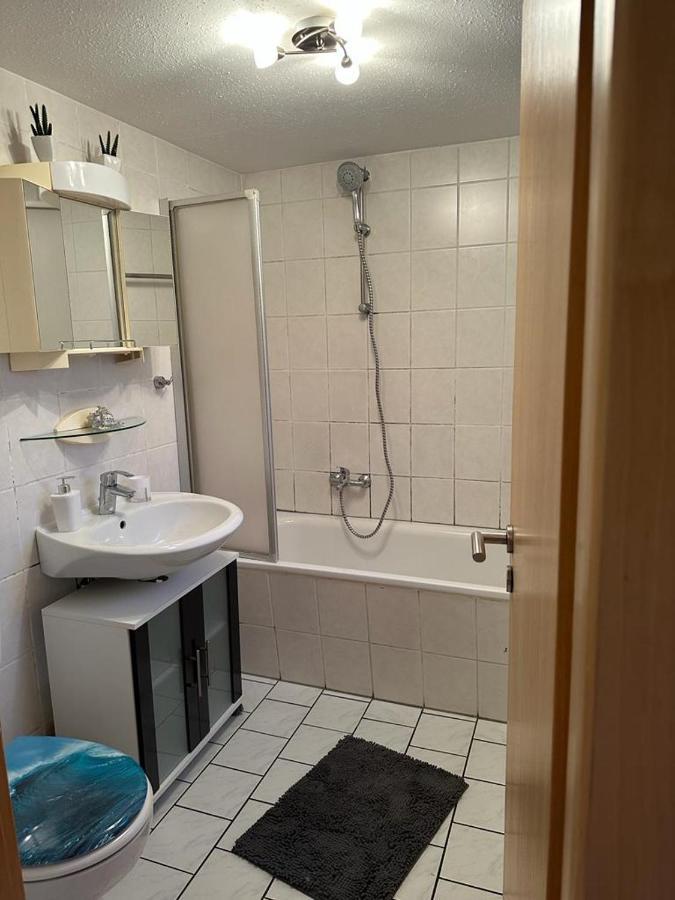Privatunterkunft, Ferienwohnung, Monteurswohnung Bottrop Bagian luar foto
