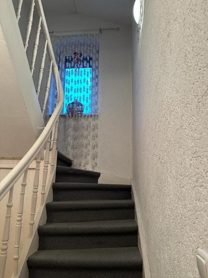 Privatunterkunft, Ferienwohnung, Monteurswohnung Bottrop Bagian luar foto
