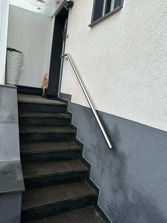 Privatunterkunft, Ferienwohnung, Monteurswohnung Bottrop Bagian luar foto